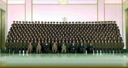 金正日破例出席軍方慶典 韓媒稱為助金正恩掌權