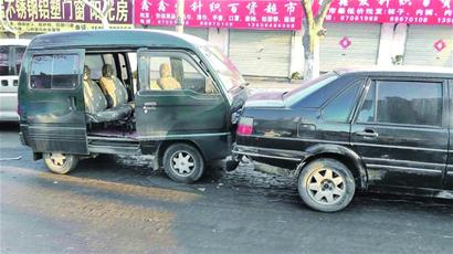 微面突發狂 頂懵小普桑